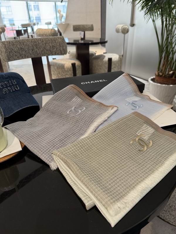 Chanel Scarf 90X200cm E122127